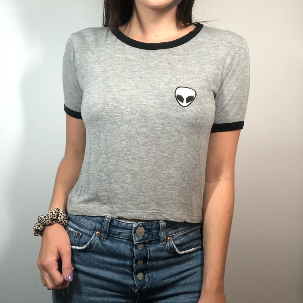 Brandy Melville, John Gary Alien Patch Tee
